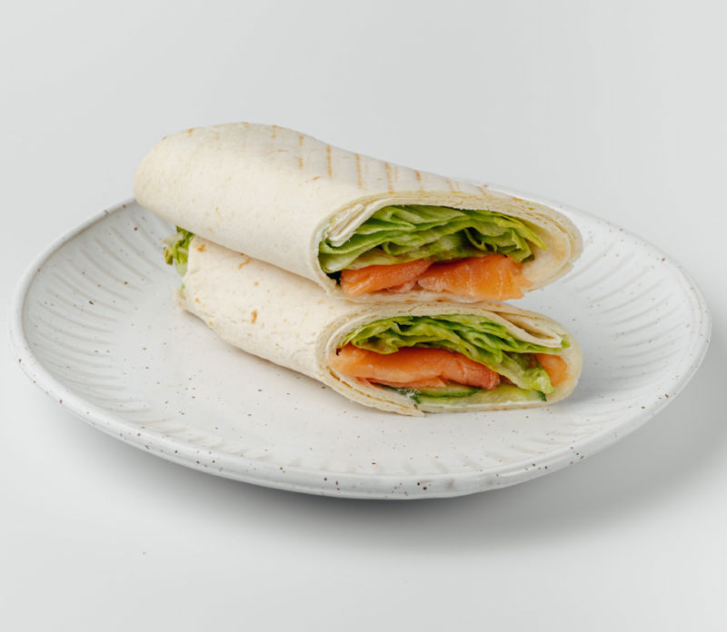 Ролл-сэндвич с лососем